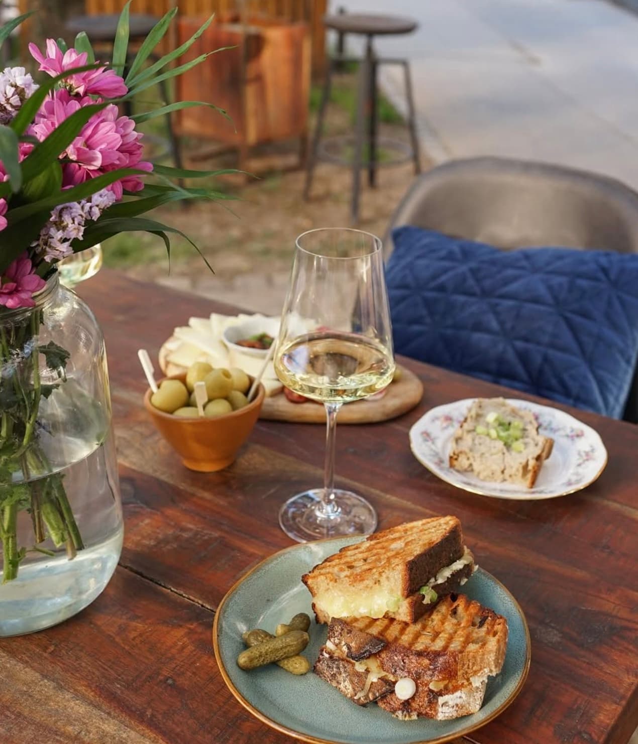 Klárabára Winecafé