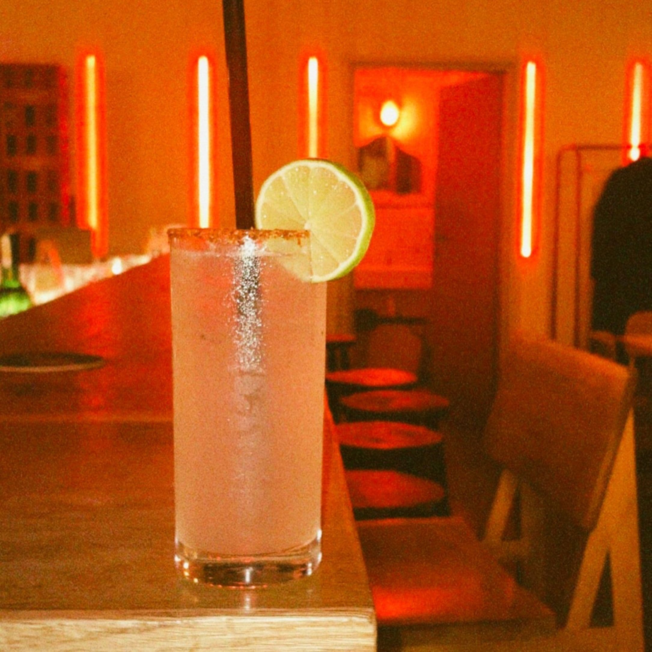bar papír